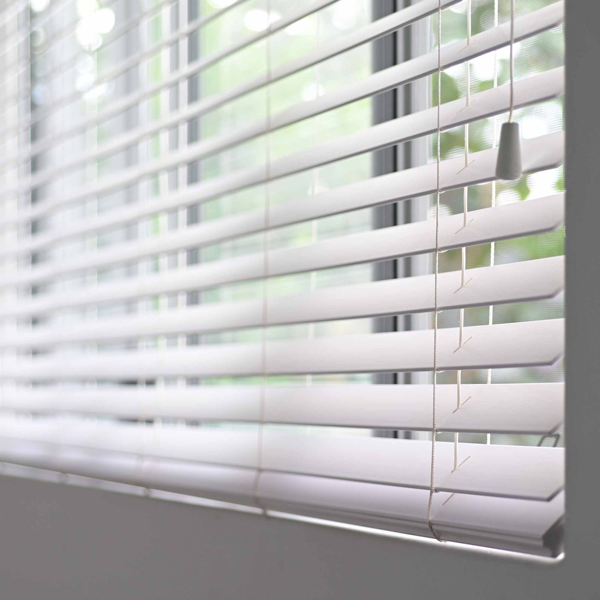 Habitat Fauxwood Venetian Blind